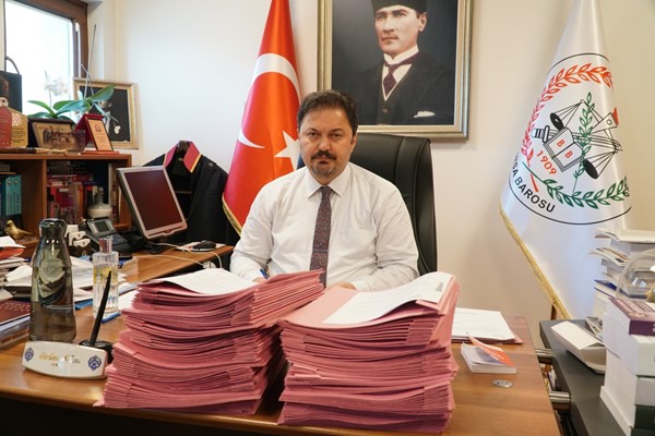 Bursa Barosu, avukat bulundurmayan AŞ'lerin peşini bırakmıyor