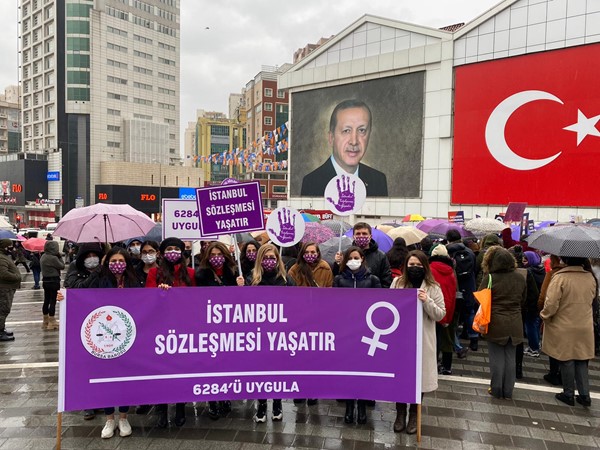 "İstanbul Sözleşmesi kanunla kabul edilmiştir, kanunla feshedilebilir!"