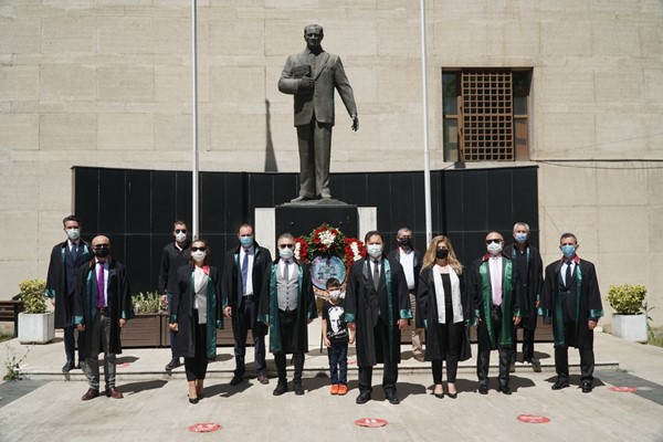 Altun: Atatürk'ün emanetine sahip çıkmak için and içtik