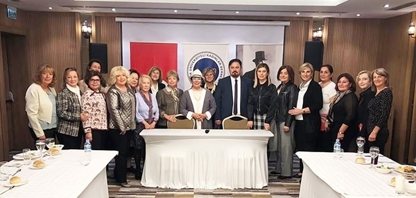 Türk Üniversiteli Kadınlar Derneği Söyleşisi