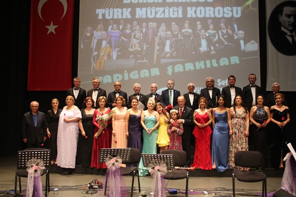 Türk Müziği Korosu'ndan Yadigar Şarkılar