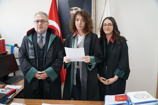 Bursa Barosu Sağlık Hukuku Komisyonu: “Hekimlerimizin yanındayız”