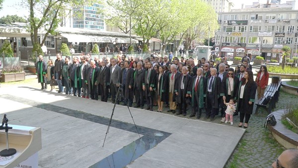 AVUKATSIZ ADALET OLMAZ! AVUKAT İÇİN DE ADALET İSTİYORUZ!