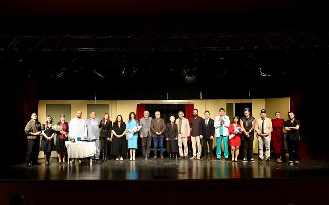 6. Özgür Aksoy Tiyatro Günleri başladı