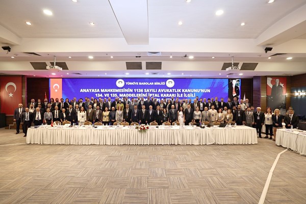 TBB ve baroların disiplin kurulları "Avukatlık Kanunu Disiplin Hükümleri" çalışması için bir araya geldi