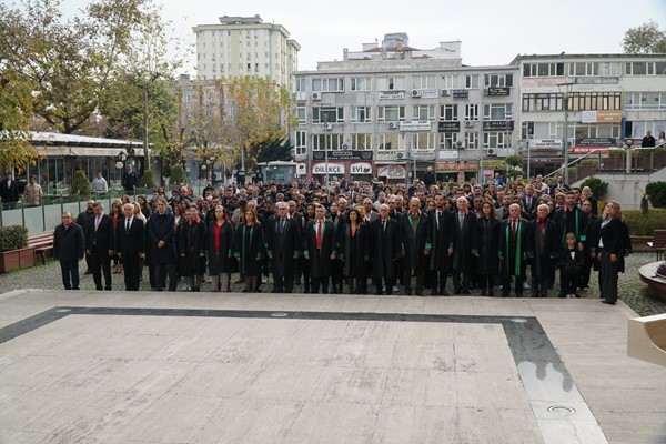 Öztosun: "Atatürk'ün emanetine sahip çıkmaya ve yolunda yürümeye devam ediyoruz"