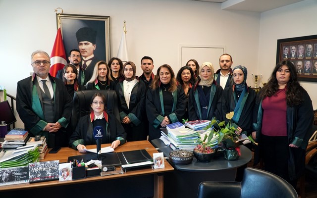 Bursa Barosu Çocuk Hakları Merkezi'nin 20 Kasım Dünya Çocuk Hakları Günü Basın Açıklaması