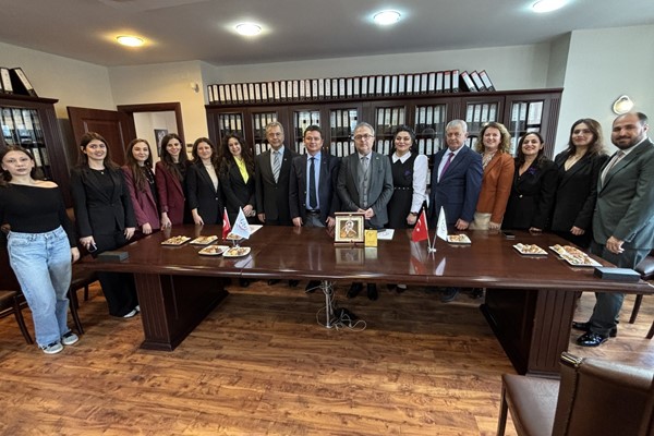 Bursa Barosu ve Osmangazi Belediyesi arasında kadın haklarının korunmasına yönelik protokol imzalandı