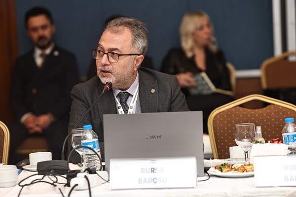 Öztosun, baro başkanları toplantısında konuştu