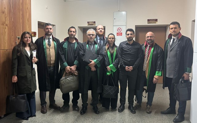 Meslektaşımızın yanındayız