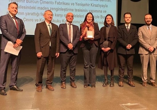 Bursa Barosu Çevre ve Kent Hukuku Komisyonu'na Tabip Odası'ndan ödül