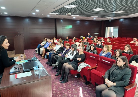 “Kadın Cinayetleri Ve Yargıda İşbirlikçi Erkeklik: Haksız Tahrik İndirimi”