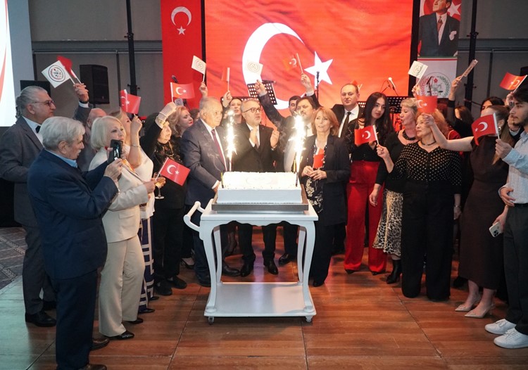 5 Nisan Avukatlar Günü kokteyli gerçekleştirildi