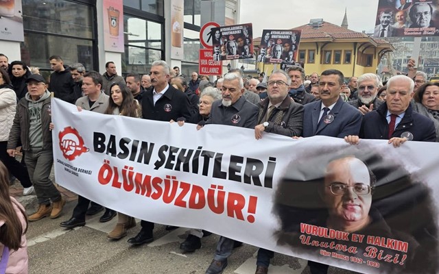 Uğur Mumcu'yu andık