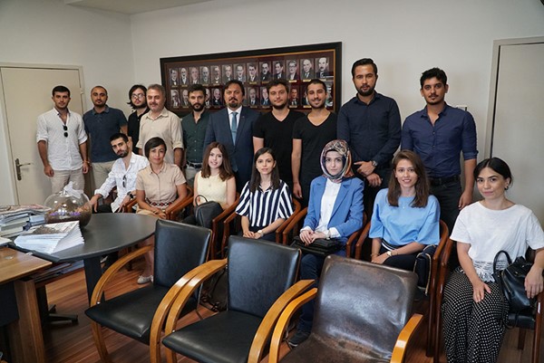 Bursa Barosu Başkanı Av. Gürkan Altun stajyer avukatların bir bölümünü daha kabul etti