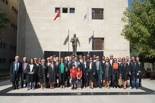 “Hiç kimse, Türk Ulusu'nu Atatürk'ün yolundan ayıramayacak”