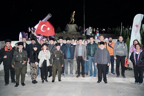 Bursa Barosu bu yıl da Kocatepe'deydi