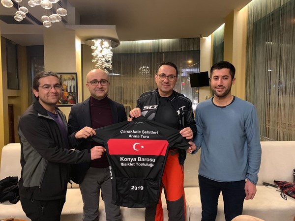 Çanakkale şehitleri için pedal çeviren Konyalı avukatlar Bursa Barosu'nda