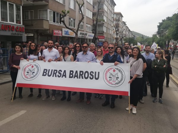 Bursa Barosu 1 Mayıs'ta alanlardaydı