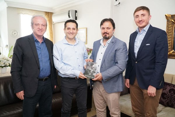 Cumhurbaşkanlığı korumalarınca işkence yapılan Av. Sertuğ Sürenoğlu'na ev hapsinde ziyaret