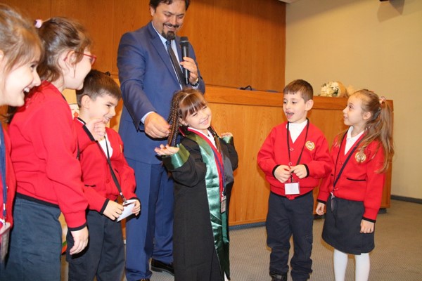 Öğrencilerden Avukatlar Günü kutlaması