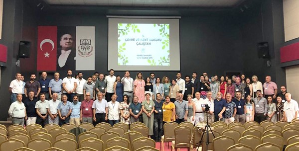 Kent ve çevre hukukçuları Denizli'de buluştu