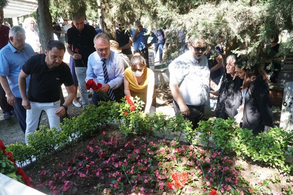 Hukuk ve demokrasi şehitlerimiz Göral ve Aksoy'u andık